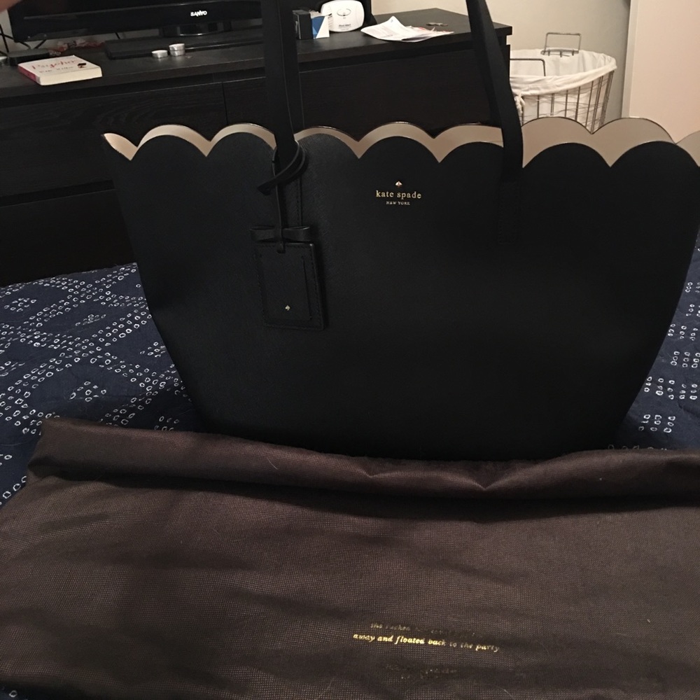 Kate Spade Carrigan.
